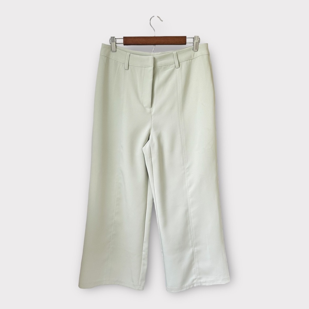 NWT‎ Avec Les Filles Wide Leg Trousers in Pale Green, size 8